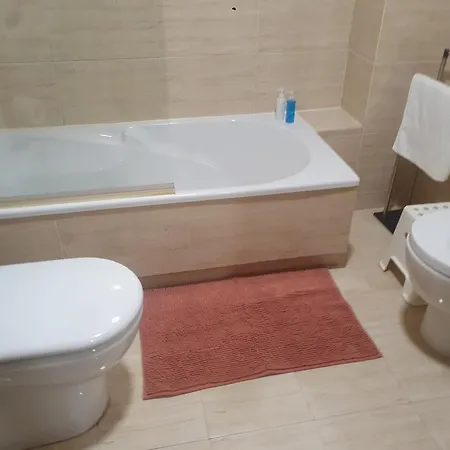En Urbanizacion Con Piscina En Playa De Silgar * 桑亨霍