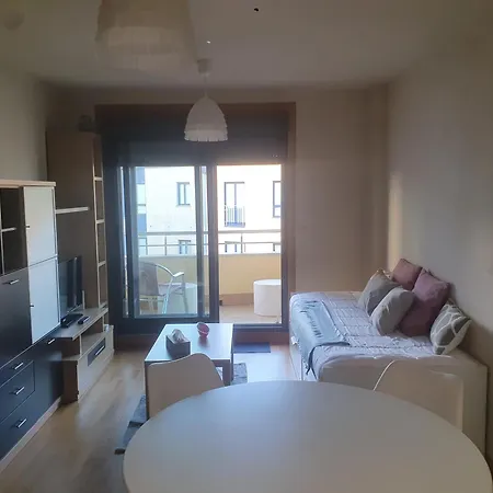 En Urbanizacion Con Piscina En Playa De Silgar Sanxenxo