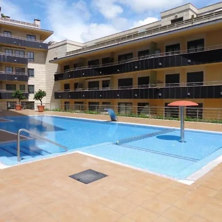 En Urbanizacion Con Piscina En Playa De Silgar Apartment Sanxenxo
