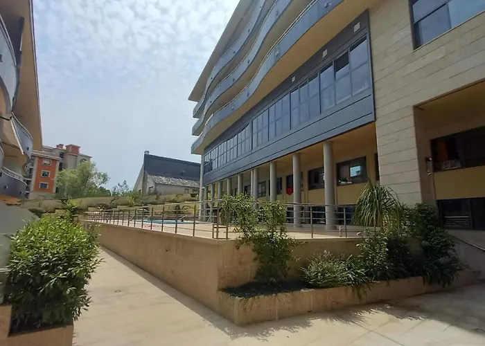 En Urbanizacion Con Piscina En Playa De Silgar *