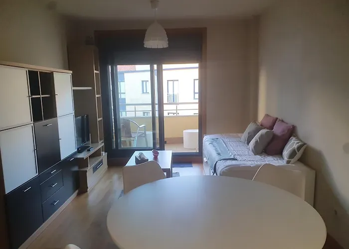 En Urbanizacion Con Piscina En Playa De Silgar Sanxenxo