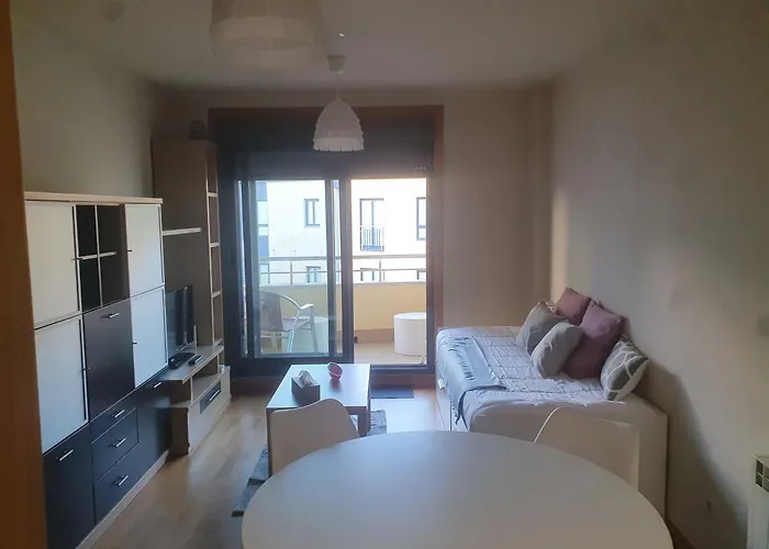 En Urbanizacion Con Piscina En Playa De Silgar Sanxenxo