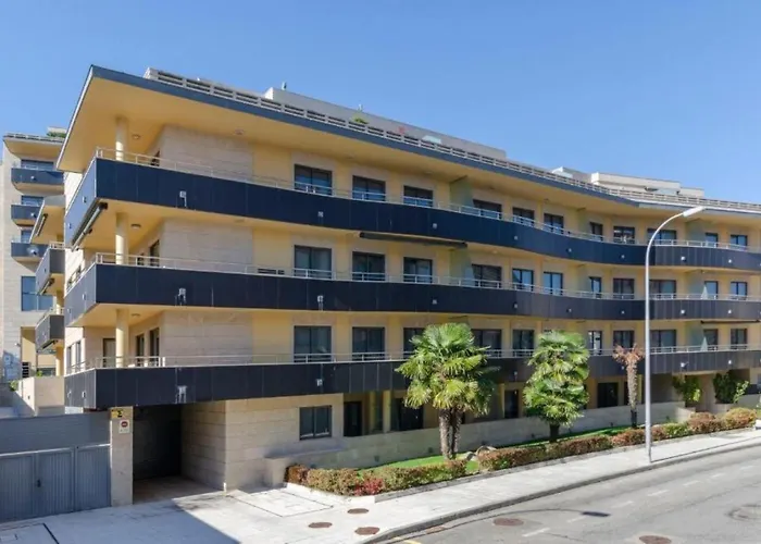 Διαμέρισμα En Urbanizacion Con Piscina En Playa De Silgar